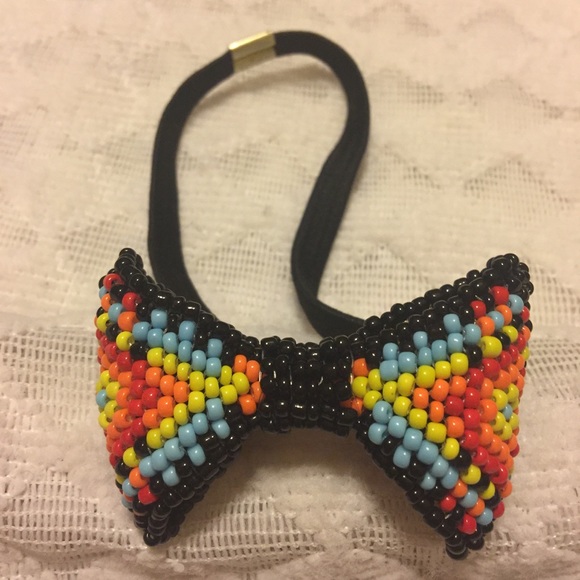 Lovely Handmade Beaded Hair band/Bow - Picture 6 of 8