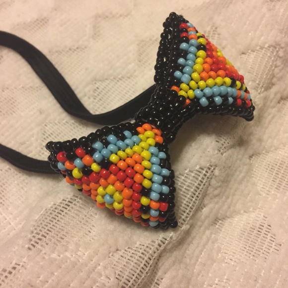 Lovely Handmade Beaded Hair band/Bow - Picture 8 of 8