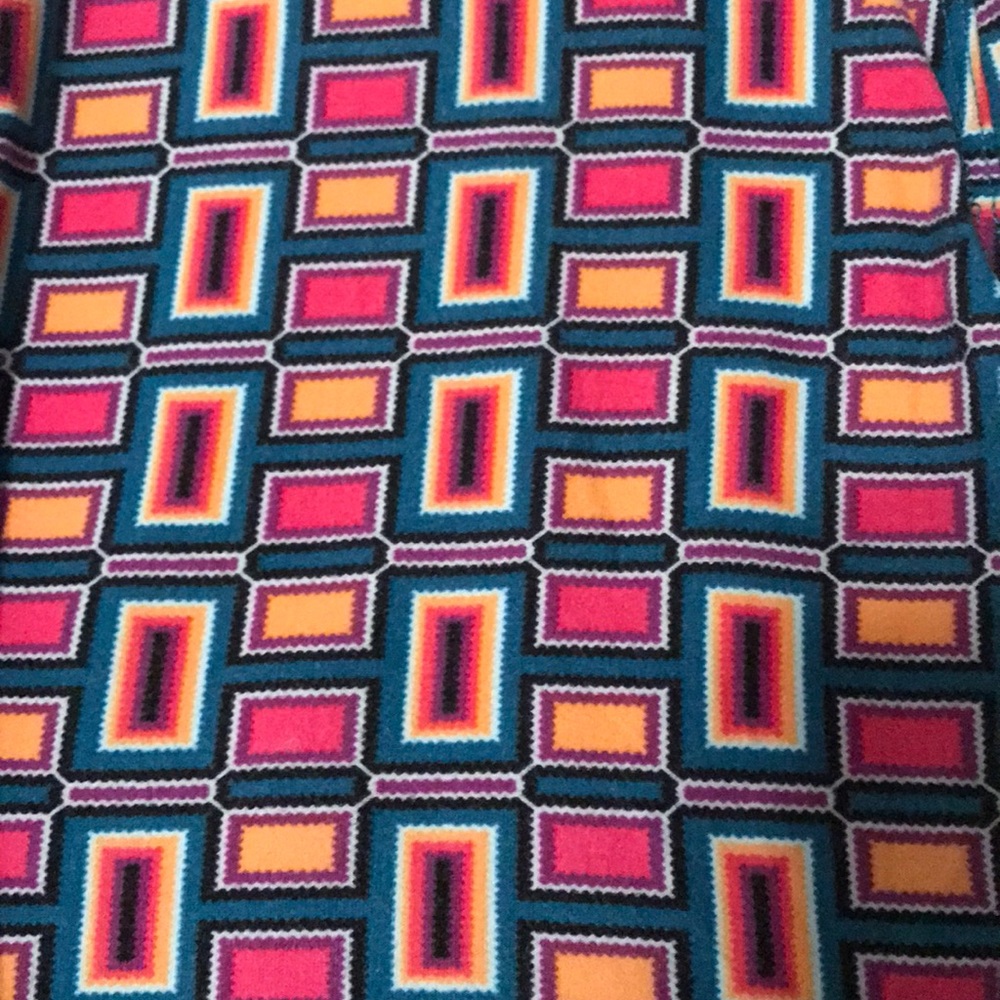 OS Lula Roe square print leggings