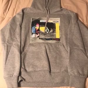 Volcom sweater