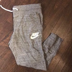 Nike crop pants