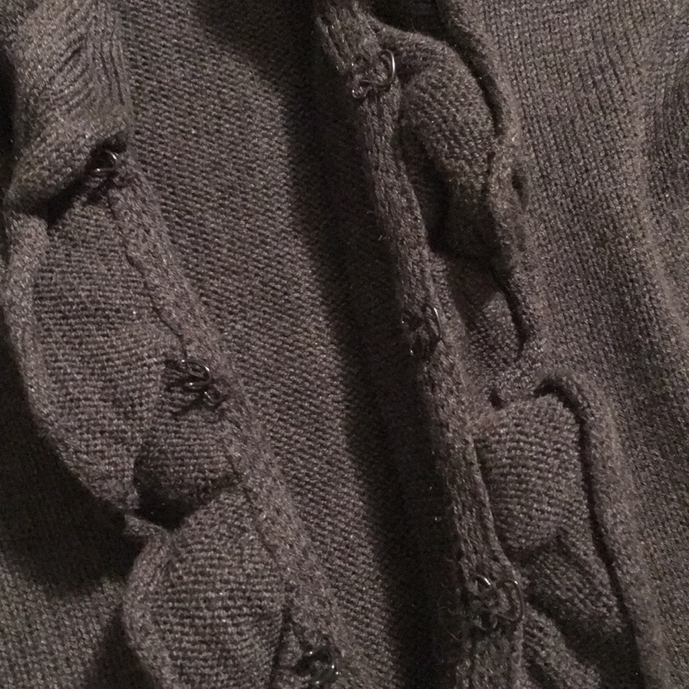 🖤Beautiful EUC Ruffle Cardigan🖤 - Picture 4 of 6