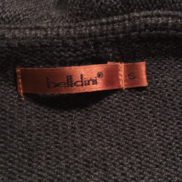 🖤Beautiful EUC Ruffle Cardigan🖤 - Picture 2 of 6