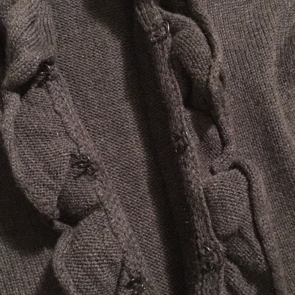 🖤Beautiful EUC Ruffle Cardigan🖤 - Picture 4 of 6
