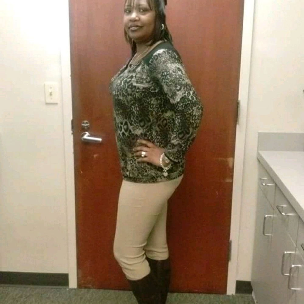 Meet your Posher, Cynthia