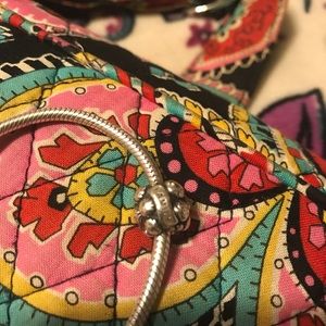 PANDORA family charm