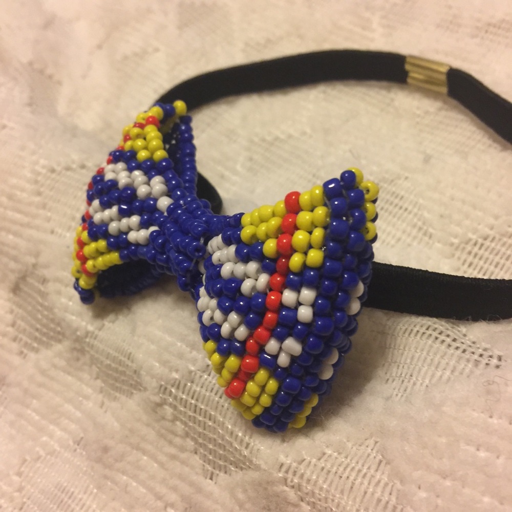 Lovely Handmade Beaded Hair band/Bow - Picture 3 of 8