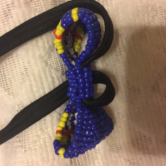 Lovely Handmade Beaded Hair band/Bow - Picture 5 of 8