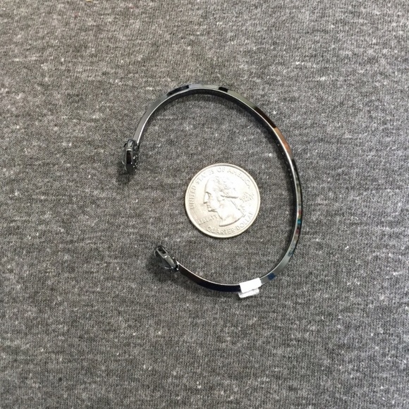 Kendra Scott Bracelet - Picture 3 of 3