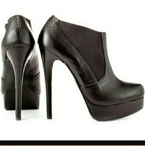 Chinese laundry pump bootie