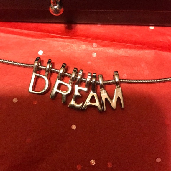 Park Lane Dream Necklace - Picture 2 of 2