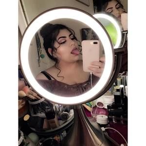 Meet your Posher, Maribel