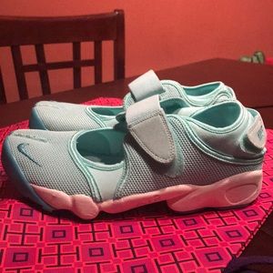 Nike Air Rift, icy blue color.