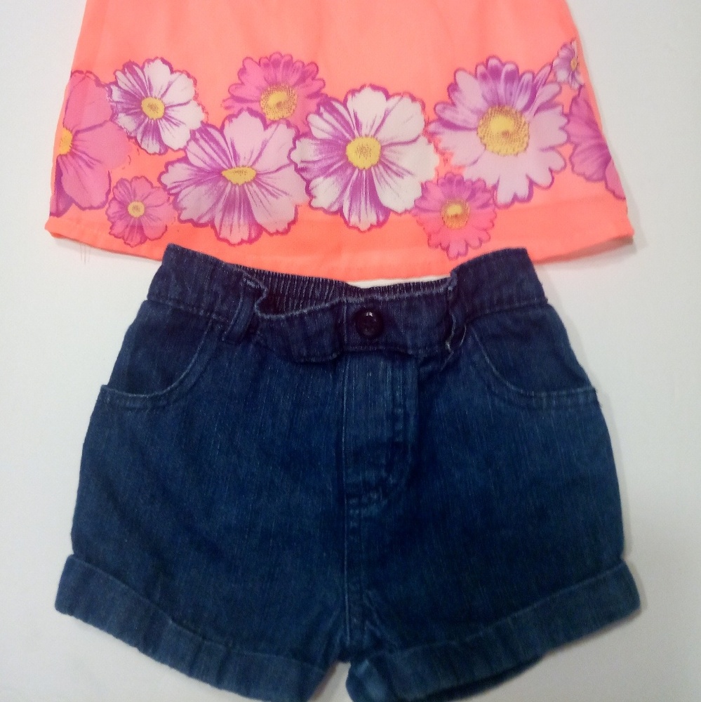 Girls size 24mos outfit