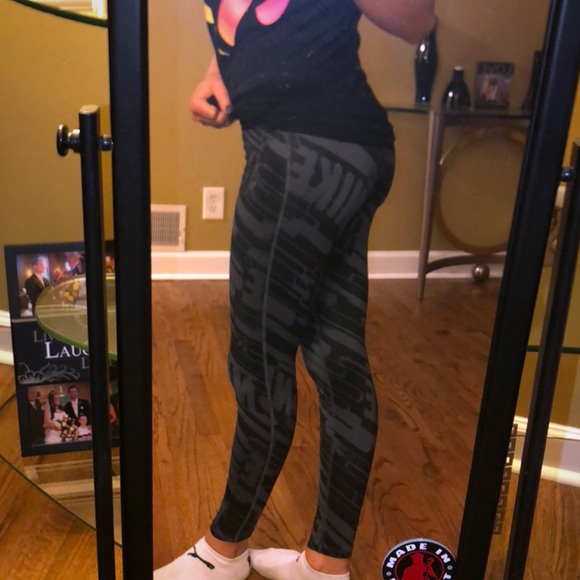 Nike Pro Leggings - Picture 6 of 6