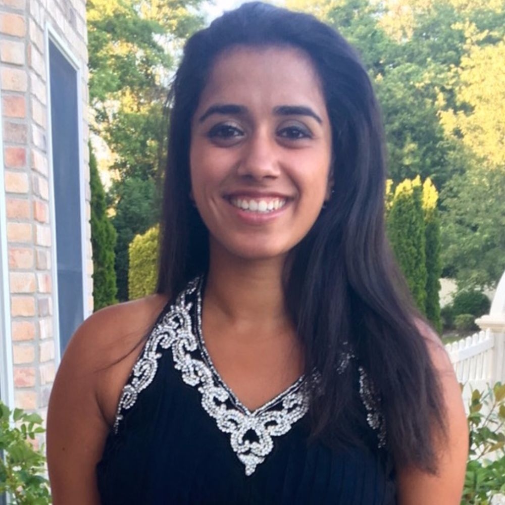 Meet your Posher, Karishma