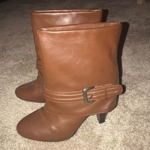 Bakers tan ankle boots
