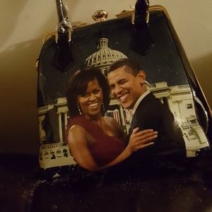Mr and Mrs Obama pocketbook