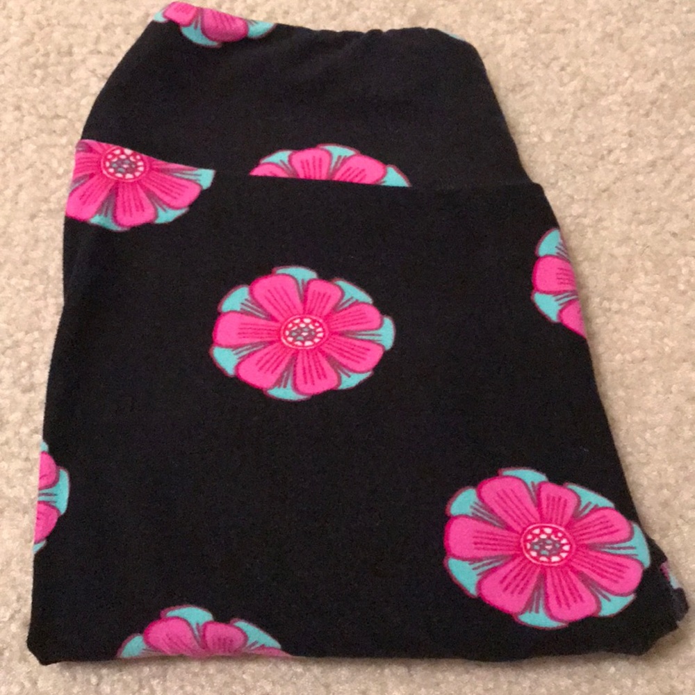 OS Lula Roe Leggings
