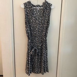 Black and white heart sleeveless dress