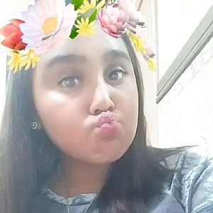 Meet your Posher, Aisha