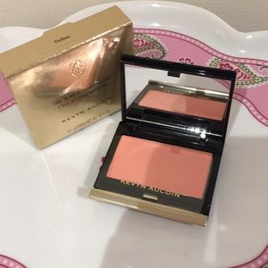 Kevyn Aucoin - The Pure Powder Glow (Dolline)