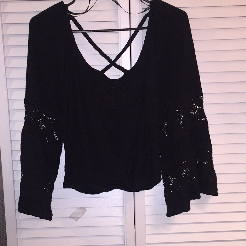 Black flares, crotchet sleeve crop top