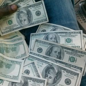 Meet your Posher, Derrick