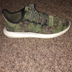 Adidas shadow tubular sneakers(camo)