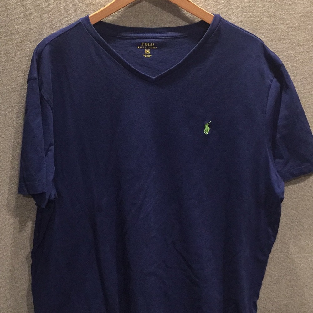 Polo V-neck