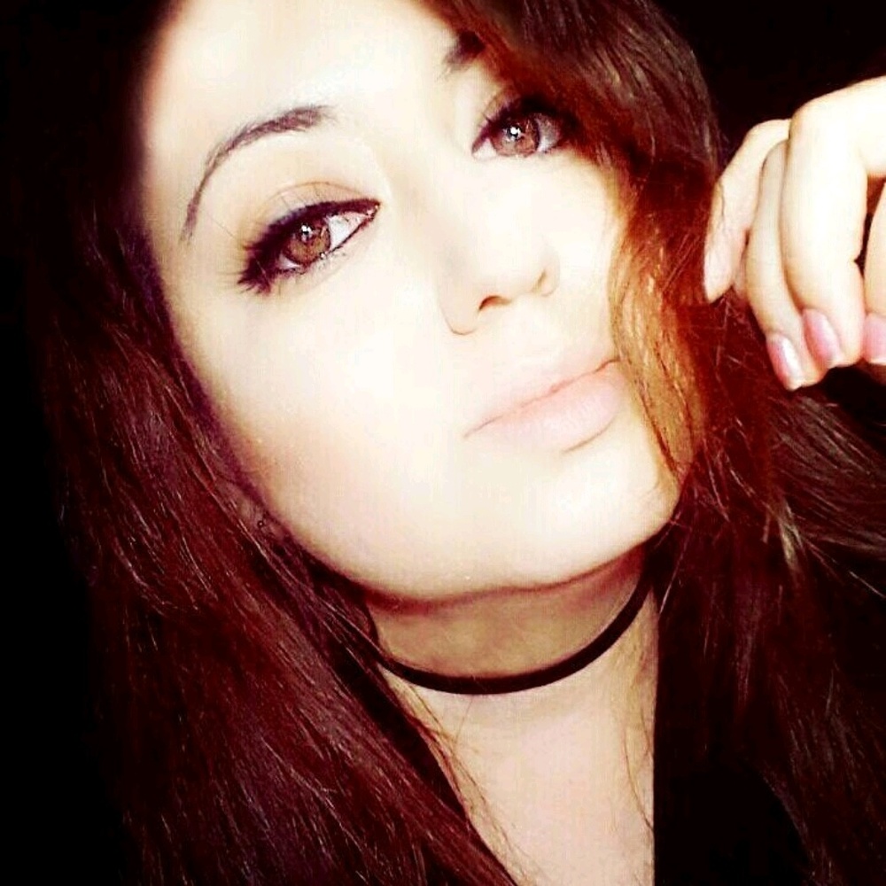 Meet your Posher, Irasema