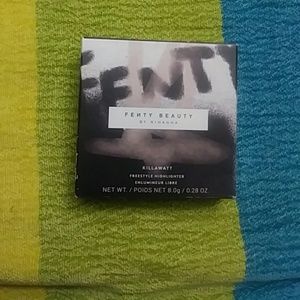 🚫SOLD🚫Fenty highlighter