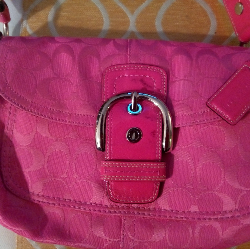 SOLD!!! Pink authentic coach pursue