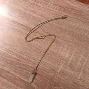 Kendra Scott necklace