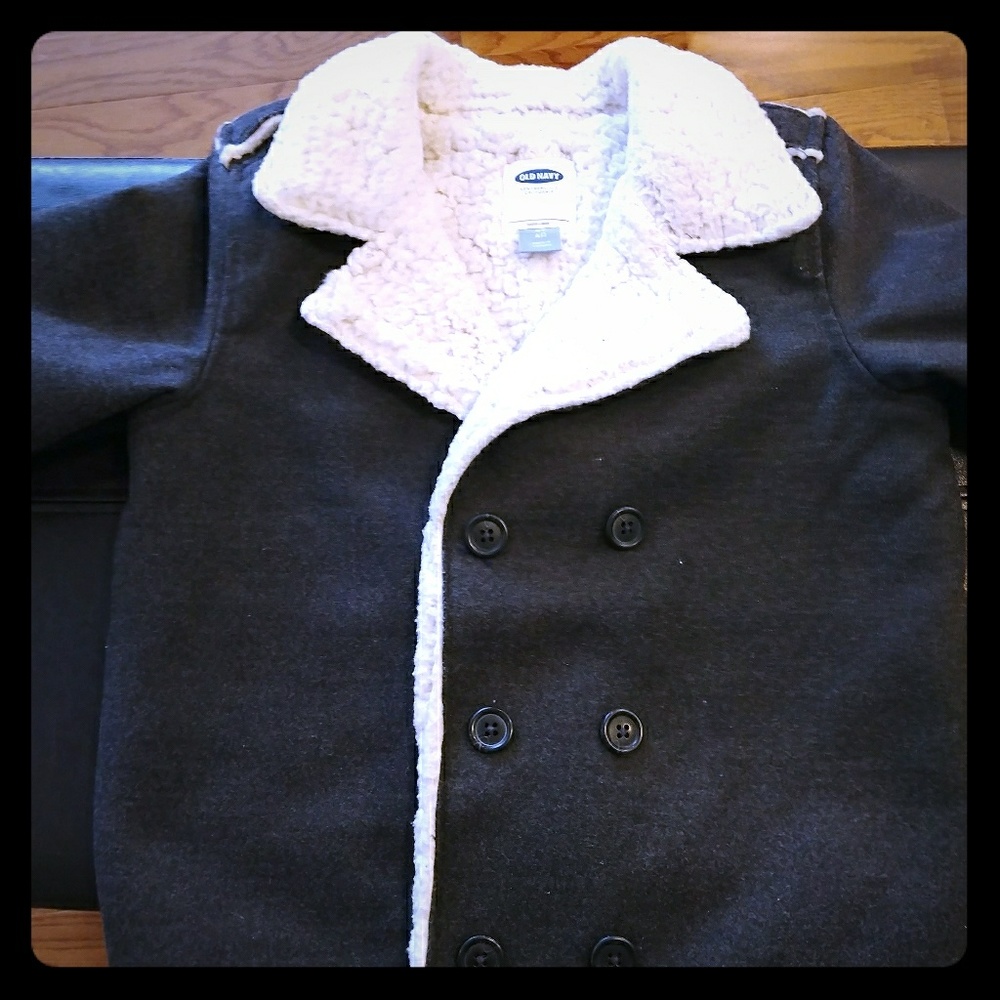4T Old Navy boys winter peacoat