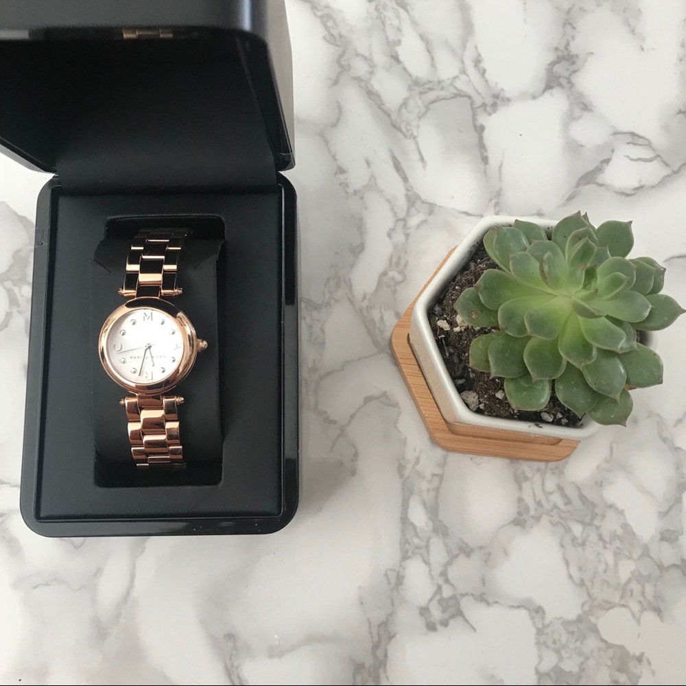 NEW! 🎁❄️ Marc Jacobs Watch