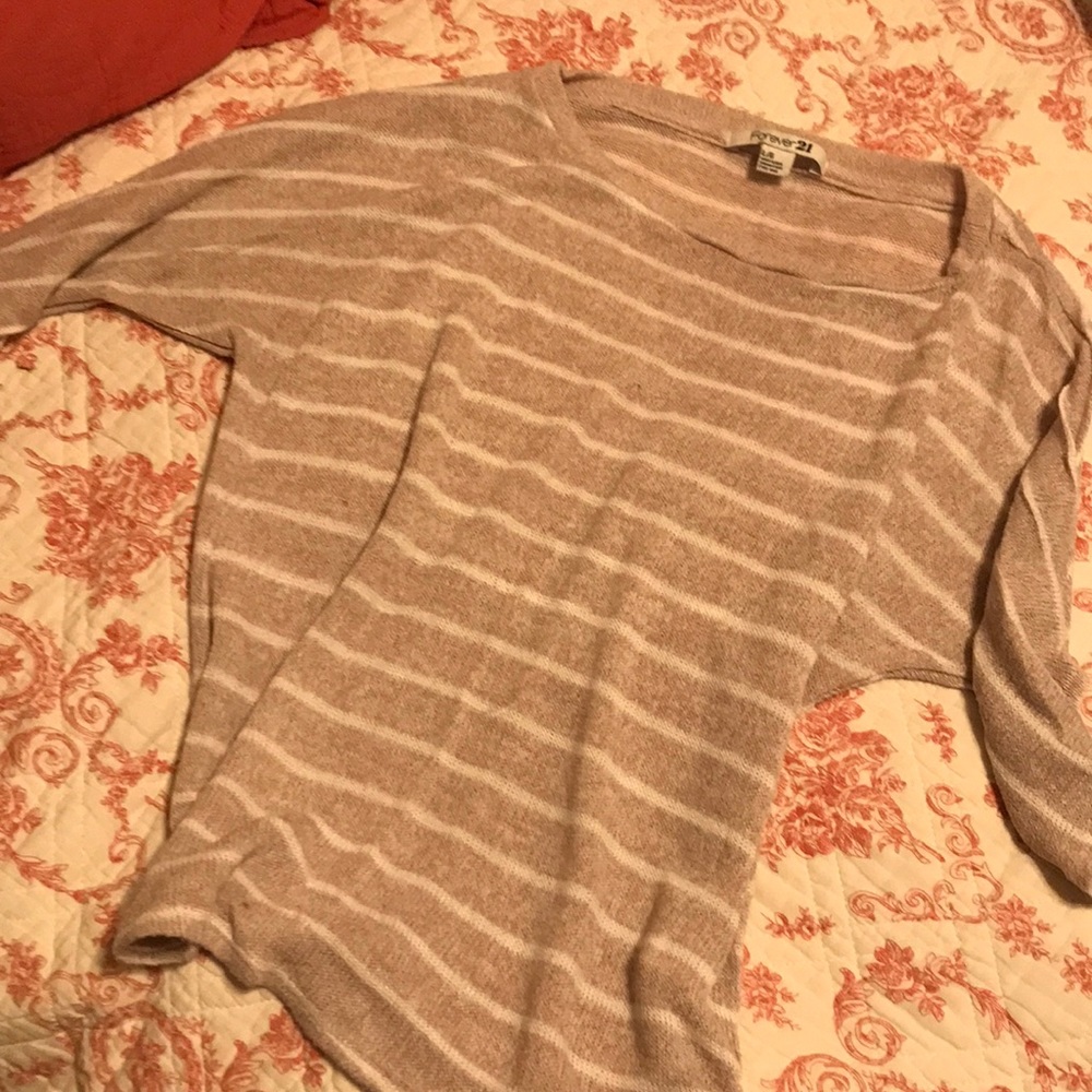 Forever21 lightweight half sleeve sweater