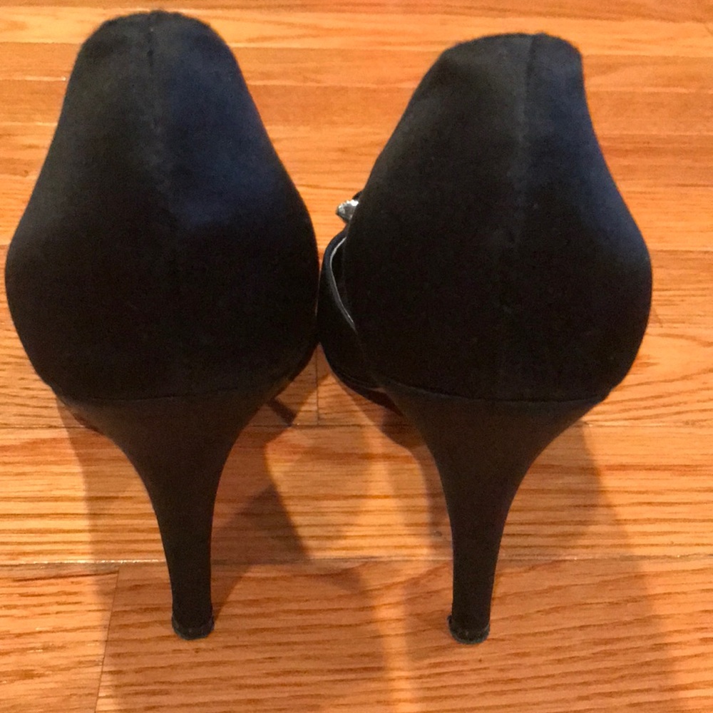 Heels 👠 Heels 👠 - Picture 3 of 5