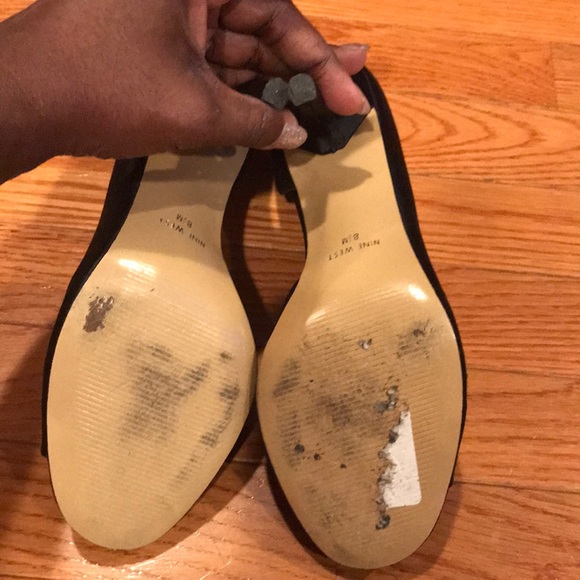 Heels 👠 Heels 👠 - Picture 4 of 5