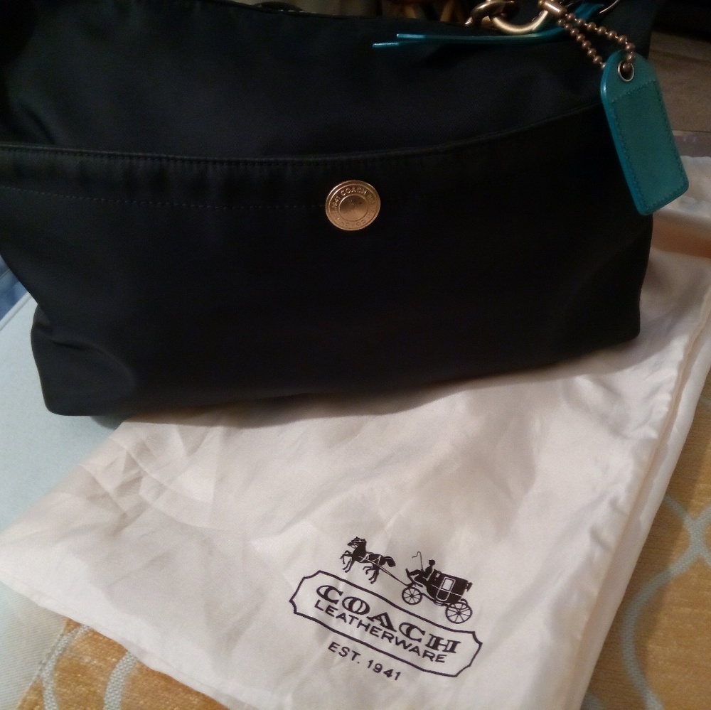 SOLD!!!Black authentic Coach purse