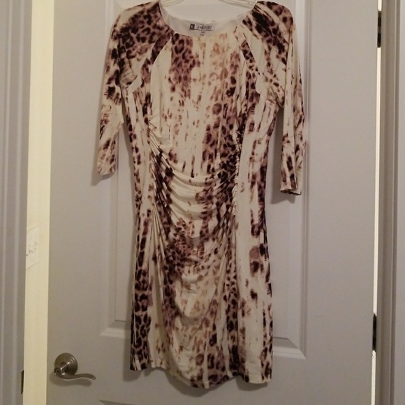 Dress - Picture 2 of 4