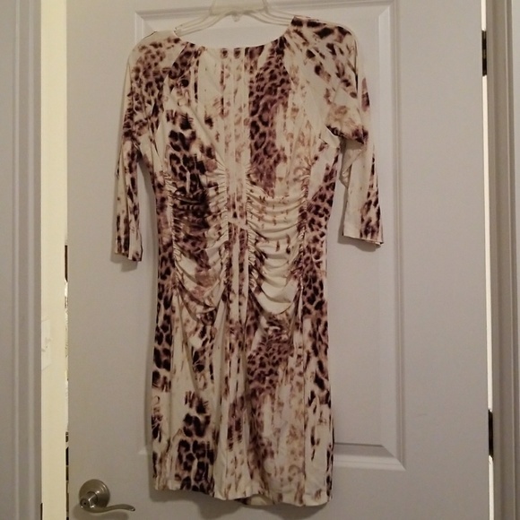 Dress - Picture 4 of 4