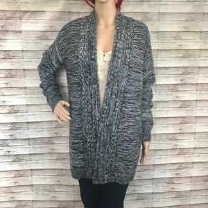 ⛄️ 14th & Union Black and Gray Cardigan Sweater