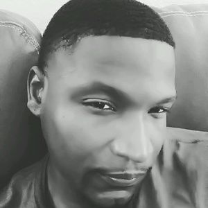 Meet your Posher, Jerome