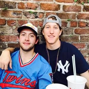 Meet your Posher, Drew