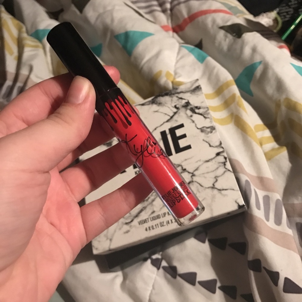 Kylie velvet lipstick