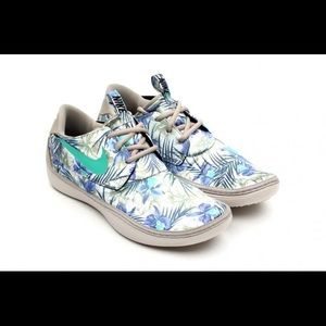 Nike Floral Moccasins