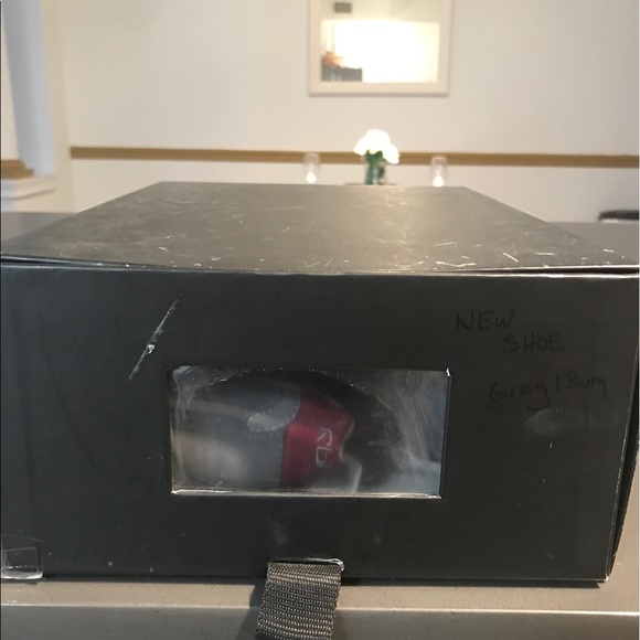 Brand new Men's sneakers - Picture 2 of 3