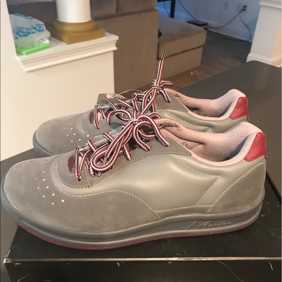 Brand new Men's sneakers - Picture 3 of 3