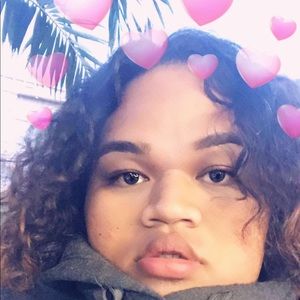 Meet your Posher, Hausia